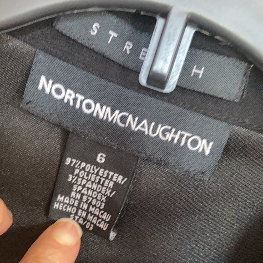 Vintage Norton McNaughton black zip front jacket - Picture 11 of 17
